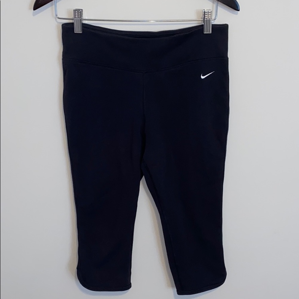 Black Nike Dri-Fit Capris